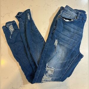 Women’s off brand skinny jeans/similar to jeggings